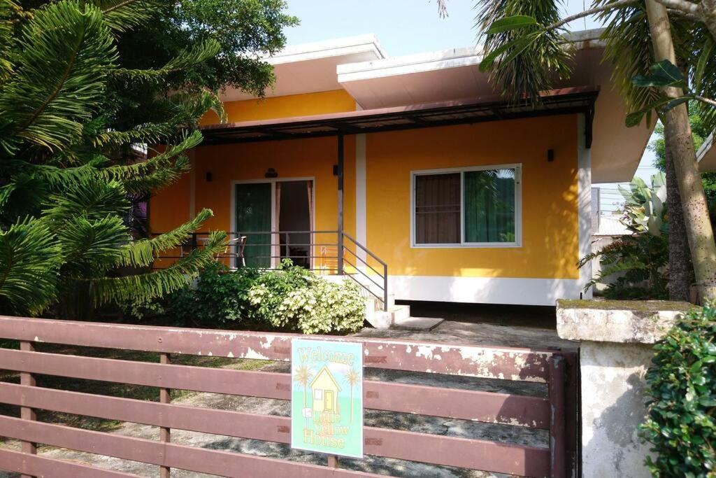 Little Yellow House- Aonang Ao Nang Bagian luar foto